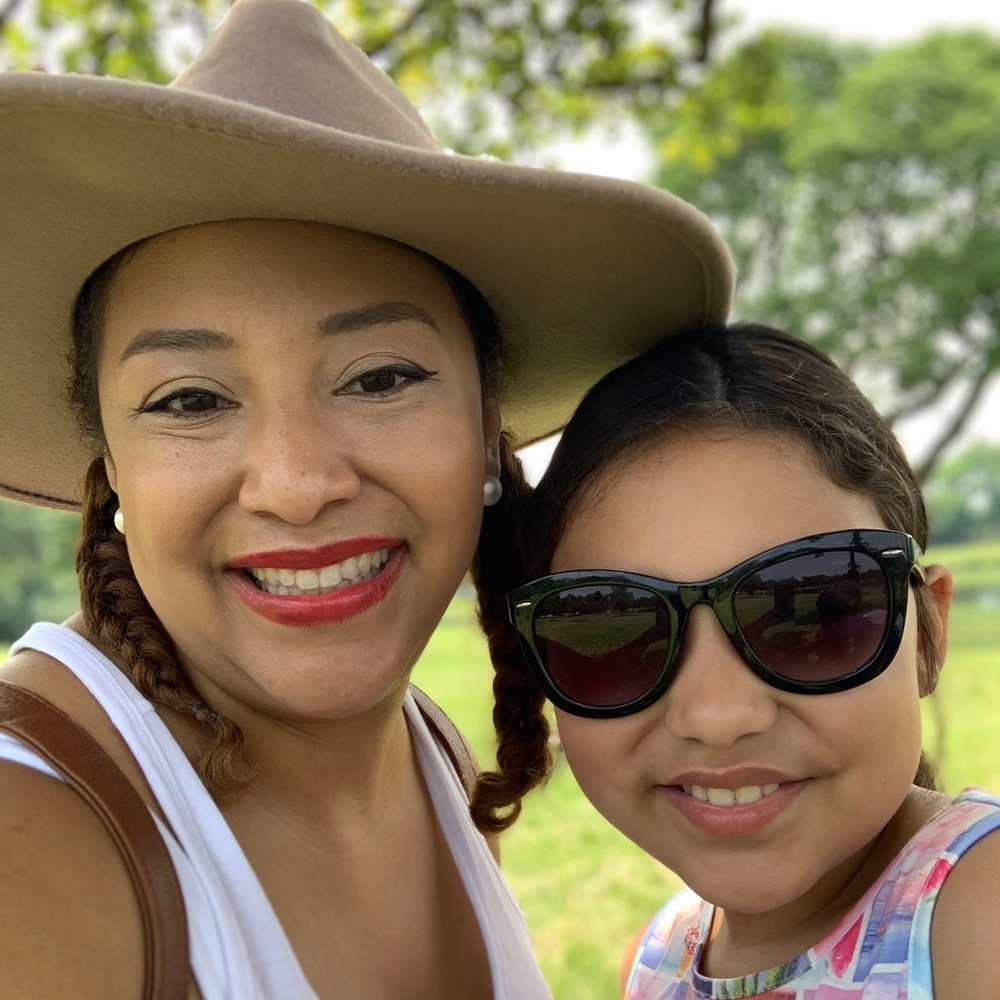 Meet your Posher, Karina & London